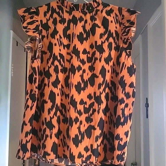 SHEIN Tops - Cheetah Print Blouse  🐆